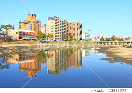 愛知県岡崎市、乙川周辺の風景 愛知県岡崎市、乙川周辺の風景 138823724