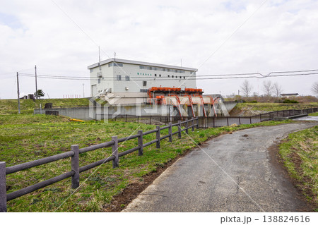 幌向運河排水機場・南幌町 138824616