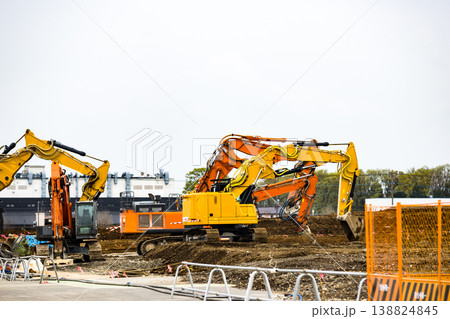 ホンダ狭山工場解体工事現場 重機バックホー ホンダ狭山工場解体工事現場 重機バックホー 138824845