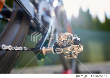 Clipless bicycle pedal and crank arm on road bike Clipless bicycle pedal and crank arm on road bike 138828144
