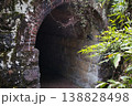 異世界に通じそうなレンガ作りの古い隧道 138828498