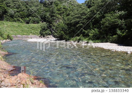 清津峡(新潟県十日町市)入口付近を流れる清津川 清津峡(新潟県十日町市)入口付近を流れる清津川 138833340