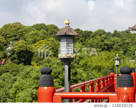 朝護孫子寺本堂の灯籠 朝護孫子寺本堂の灯籠 138839218