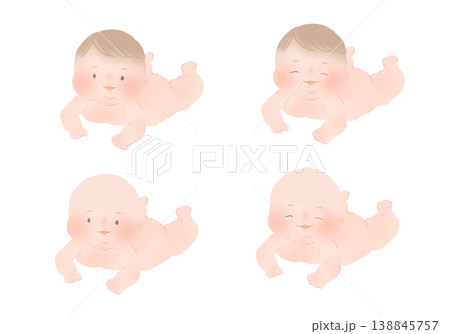 うつ伏せする赤ちゃん うつ伏せする赤ちゃん 138845757
