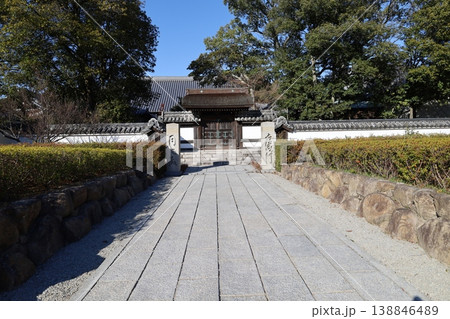 香川県高松市にある屋島寺の境内風景 香川県高松市にある屋島寺の境内風景 138846489