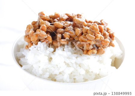 納豆ご飯 - ほかほかの炊きたてごはんで、美味しい納豆ごはん 納豆ご飯 - ほかほかの炊きたてごはんで、美味しい納豆ごはん 138849993