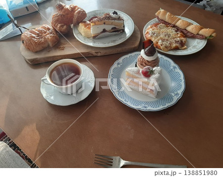 おしゃれなスイーツ 138851980