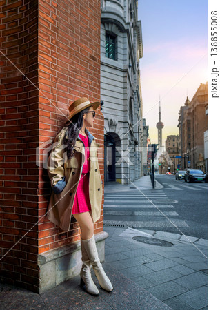 Tourists sightseeing around Shanghai city, China. 138855008