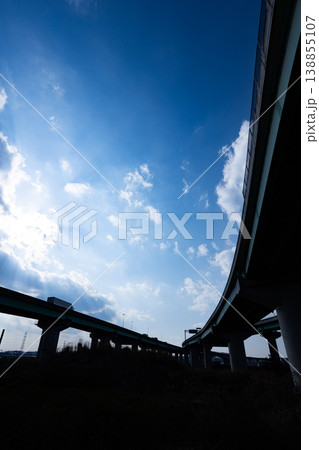 青空と仙台北部道路と三陸自動車道が接続する利府JCT 青空と仙台北部道路と三陸自動車道が接続する利府JCT 138855107