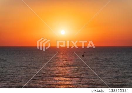 Beautiful red and orange sunrise over the sea. 138855584