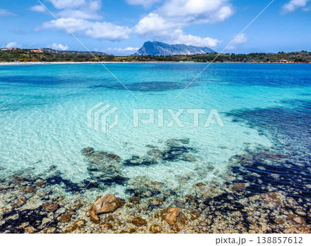 Turquoise water in Cala Brandinchi beach in springtime Turquoise water in Cala Brandinchi beach in springtime 138857612