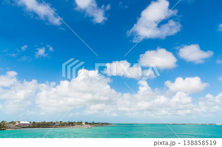 Cloudy sky over the sea in Florida Keys Cloudy sky over the sea in Florida Keys 138858519