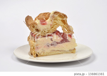 Slice of Karpatka Cake with Strawberries Slice of Karpatka Cake with Strawberries 138861381