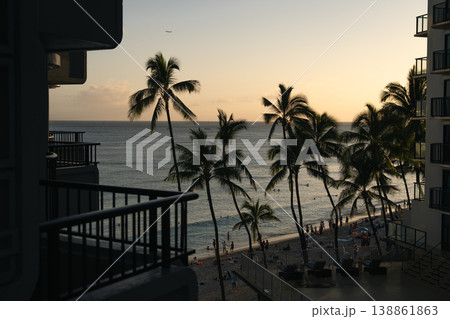 ハワイのサンセット風景 138861863