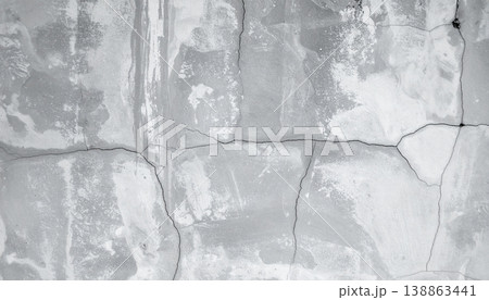 ひび割れた壁　コンクリート 138863441