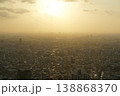 都庁展望台から見た夕暮れの都市風景 138868370