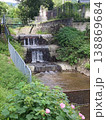 都市河川に設けられた石積み階段式落差工 138869684