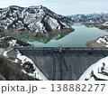 ＜鳥瞰＞ダムと穏やかな湖のある風景・奥只見湖と奥只見ダム 138882277