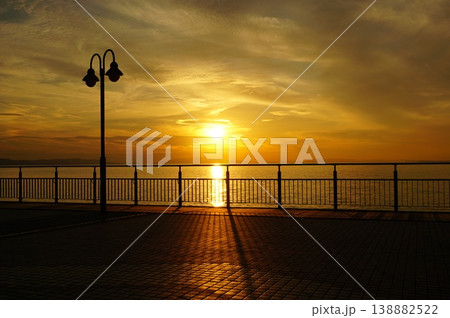 泉佐野市りんくう公園の夕日 泉佐野市りんくう公園の夕日 138882522