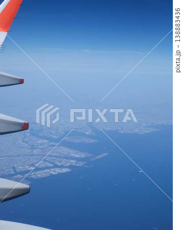 飛行機の翼 飛行機の翼 138883436