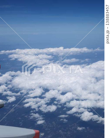 飛行機の翼 飛行機の翼 138883457