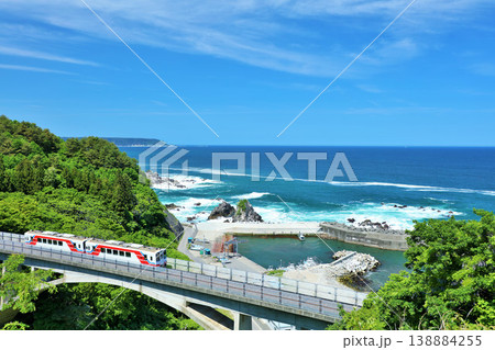 岩手県 青空と青い海の三陸鉄道 岩手県 青空と青い海の三陸鉄道 138884255