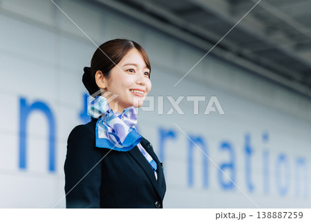 空港のグランドスタッフ　「撮影協力：関西国際空港（KIX）」 138887259