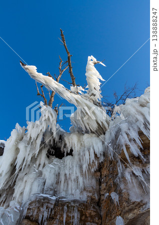Icicles on the rocks Icicles on the rocks 138888247