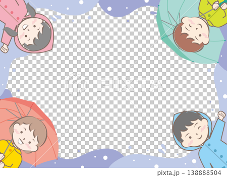 傘をさす合羽姿の子供たちのフレーム　梅雨　雨の日 138888504