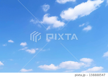 青空と白い雲 爽やかな空 コピースペース 青空と白い雲 爽やかな空 コピースペース 138888547