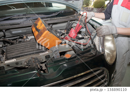自動車車検点検整備修理工場修理整備工整備士 138890110