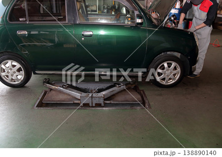 自動車車検点検整備修理工場修理整備工整備士 138890140
