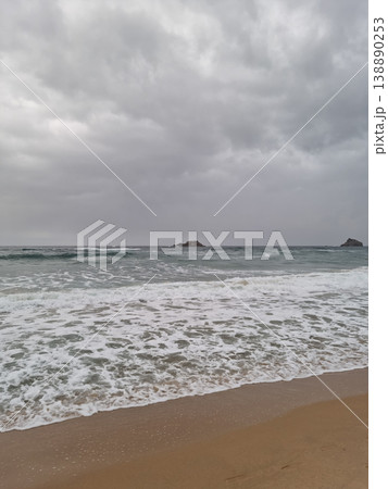 sea sea 138890253
