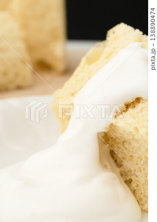 シフォンケーキ シフォンケーキ 138890474