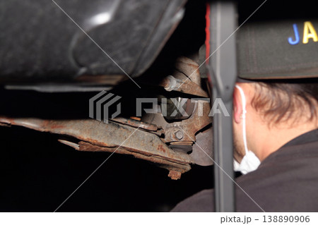 自動車車検点検整備修理工場修理 自動車車検点検整備修理工場修理 138890906