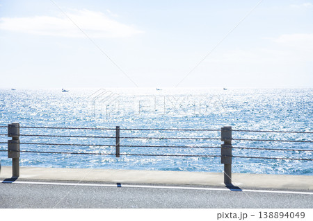 湘南鎌倉高校前 国道134号沿いの海 湘南鎌倉高校前 国道134号沿いの海 138894049