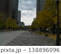 冬の皇居前。 138896096