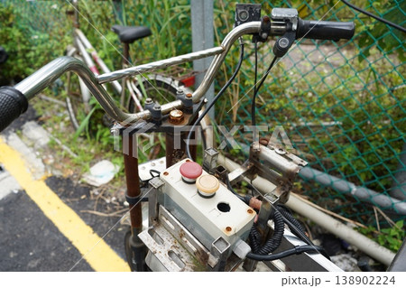 三輪車 138902224
