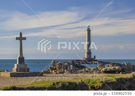 Gatteville lighthouse and memorial cross in La Hague, Normandy 138902550