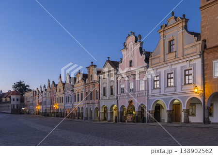 Colorful historic houses lining Zachariase z Hradce square in Telc 138902562
