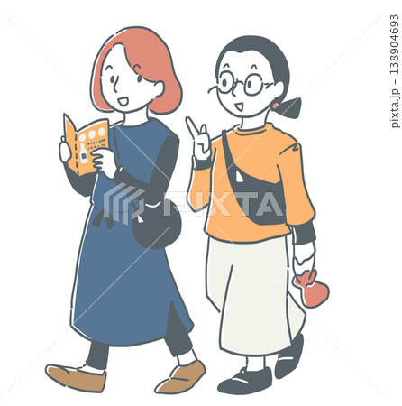 歩いている女性二人組 歩いている女性二人組 138904693