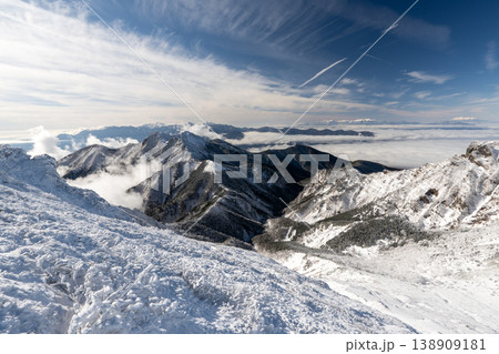 雪山の八ヶ岳、赤岳 雪山の八ヶ岳、赤岳 138909181