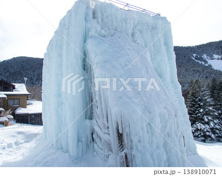 雪山の八ヶ岳、赤岳 雪山の八ヶ岳、赤岳 138910071