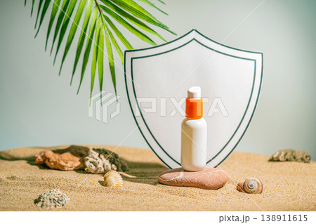 Sunscreen spf spray bottle Sunscreen spf spray bottle 138911615