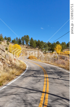 A scenic road in Boulder County, United States. 138912711