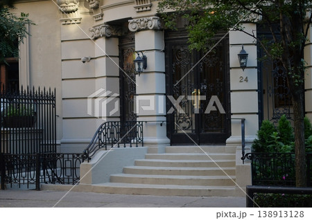Charming City Doorway. Sophisticated Townhouse Entry With Refined Decorative Elements. New York 138913128