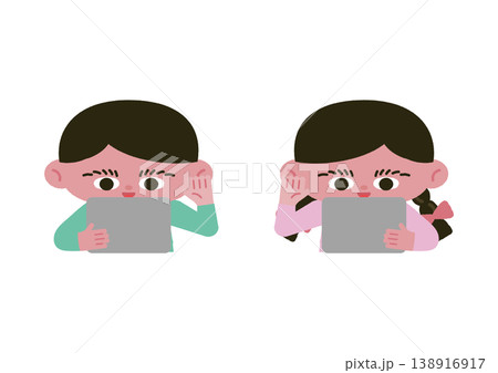 タブレットでビデオ通話をする子どもたちのベクターイラスト素材 タブレットでビデオ通話をする子どもたちのベクターイラスト素材 138916917