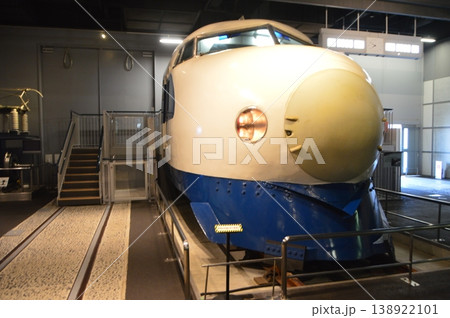 222形式新幹線電車(200系新幹線)（鉄道博物館／埼玉県さいたま市大宮区大成町3丁目47番） 138922101