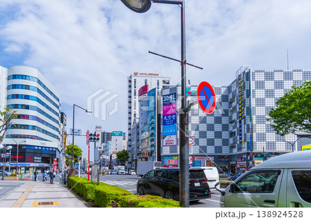 東京の都市風景 立川駅北口 北口大通り 曙橋交差点 東京の都市風景 立川駅北口 北口大通り 曙橋交差点 138924528