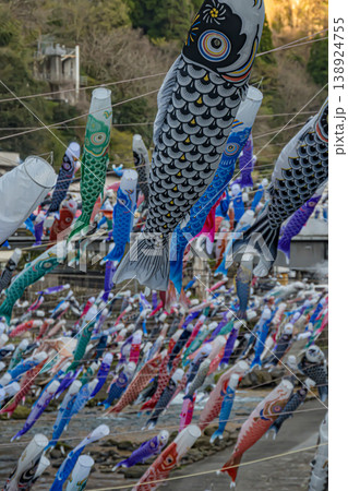 熊本・阿蘇・小国町・杖立温泉鯉のぼり祭り 熊本・阿蘇・小国町・杖立温泉鯉のぼり祭り 138924755